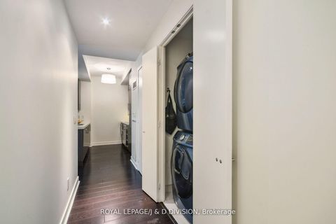Photo 15 at 421 - 156 Portland Street, Waterfront Communities C1, Toronto