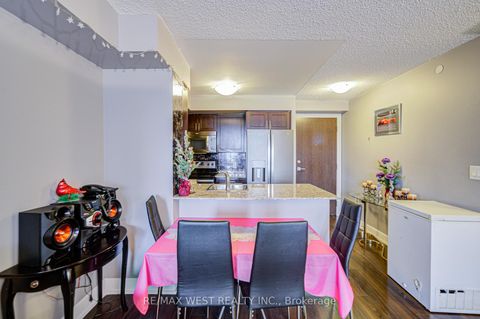Photo 15 at 630 - 2 Eva Road, Etobicoke West Mall, Toronto