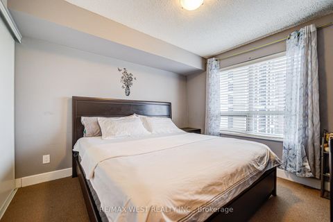 Photo 24 at 630 - 2 Eva Road, Etobicoke West Mall, Toronto
