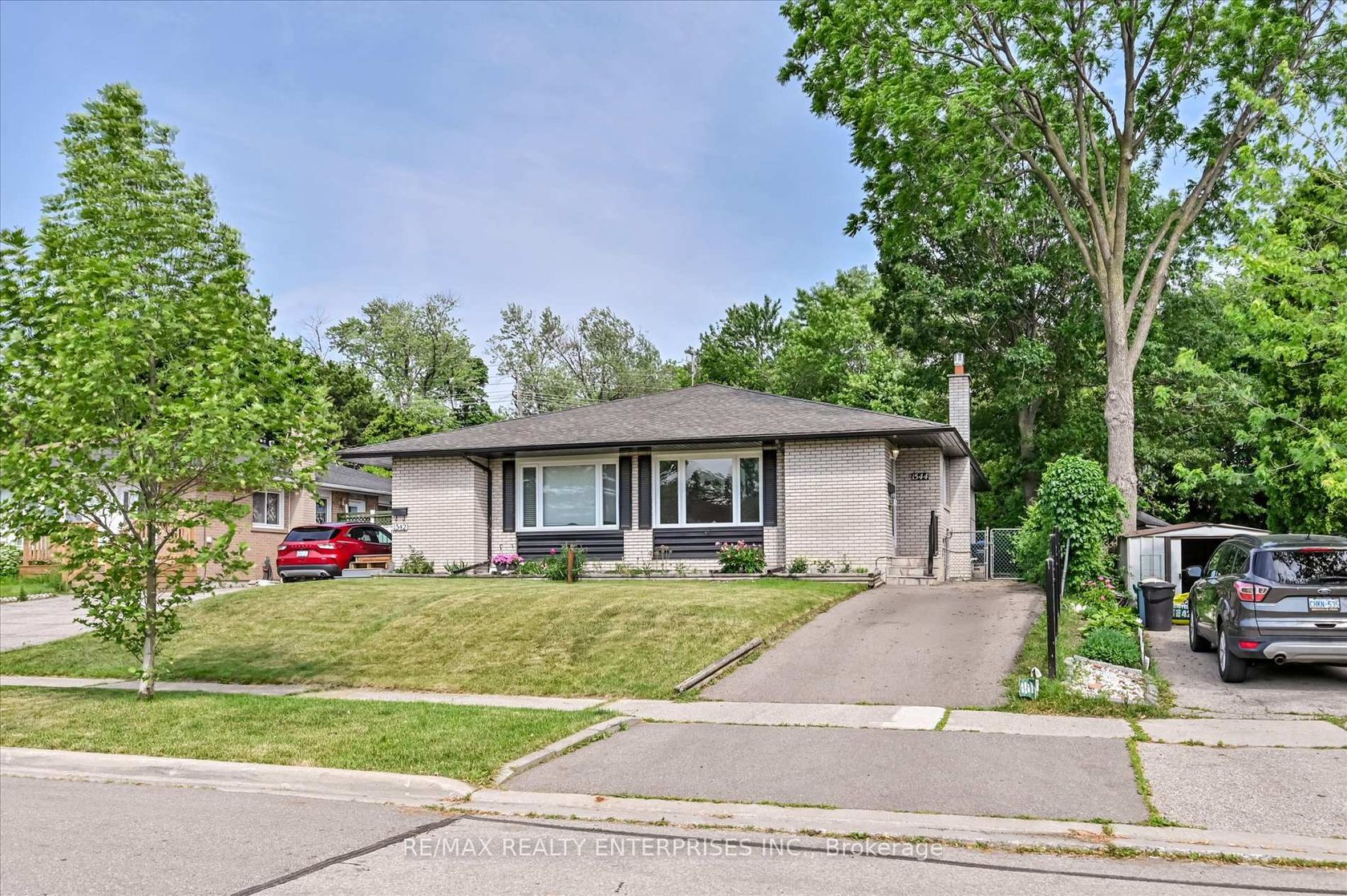 1544 Swanage Crescent, Clarkson, Mississauga 