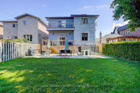 Photo 2 at 36 Abitibi Avenue N, Newtonbrook East, Toronto