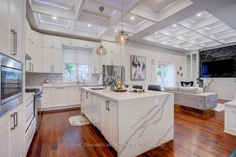 Photo 9 at 36 Abitibi Avenue N, Newtonbrook East, Toronto