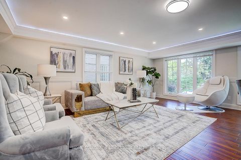 Photo 14 at 36 Abitibi Avenue N, Newtonbrook East, Toronto