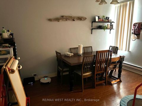 Photo 6 at 472 Symington Avenue, Pellam Park, Toronto