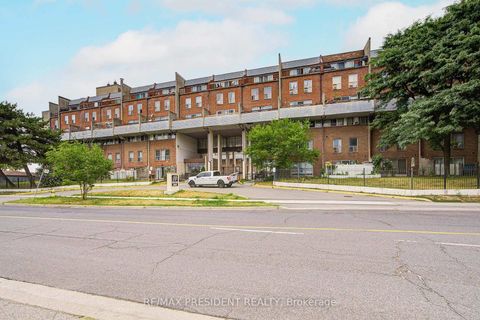 Photo 1 at 250 - 10 Eddystone Avenue, Jane Heights, Toronto