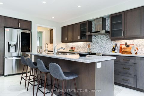Photo 14 at 36 Pringdale Gardens Circle, Eglinton East, Toronto