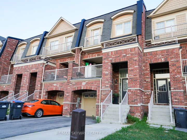 Photo 8 at 142 Inspire Boulevard, Wellington North, Brampton