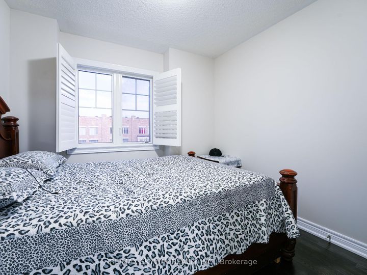 Photo 33 at 142 Inspire Boulevard, Wellington North, Brampton