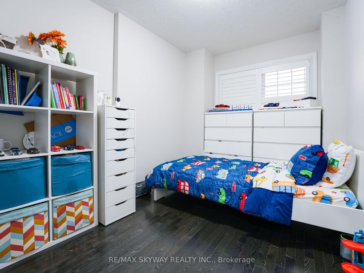 Photo 35 at 142 Inspire Boulevard, Wellington North, Brampton