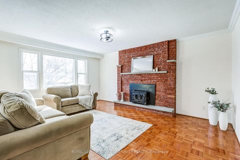 Photo 3 at 37 Mackay Drive, South Richvale, Richmond Hill Photo 3 at 37 Mackay Drive, South Richvale, Richmond Hill