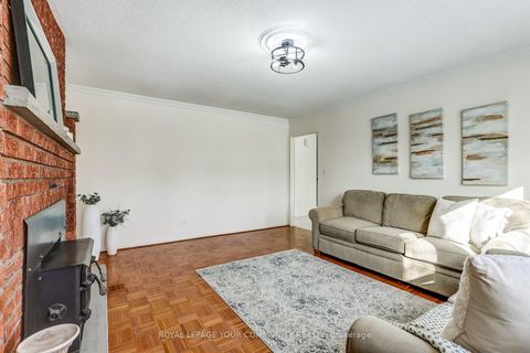 Photo 4 at 37 Mackay Drive, South Richvale, Richmond Hill Photo 4 at 37 Mackay Drive, South Richvale, Richmond Hill