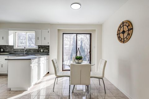 Photo 5 at 37 Mackay Drive, South Richvale, Richmond Hill
