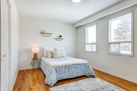 Photo 24 at 37 Mackay Drive, South Richvale, Richmond Hill