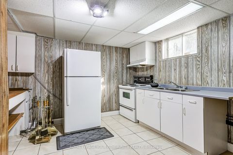 Photo 31 at 37 Mackay Drive, South Richvale, Richmond Hill