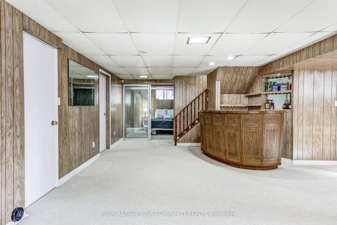 Photo 33 at 37 Mackay Drive, South Richvale, Richmond Hill