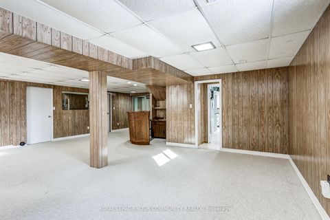 Photo 36 at 37 Mackay Drive, South Richvale, Richmond Hill