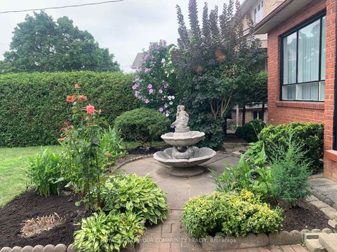 Photo 45 at 37 Mackay Drive, South Richvale, Richmond Hill