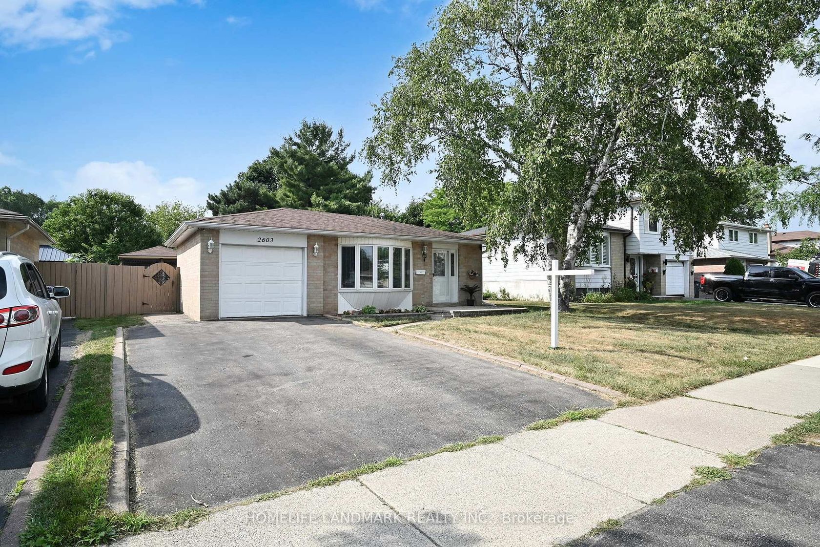 2603 Bromsgrove Road, Clarkson, Mississauga 