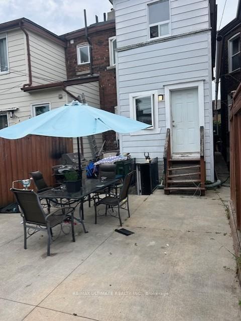 Photo 1 at 31 St. Clair Gardens, Davenport, Toronto