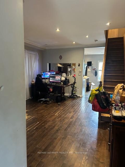 Photo 7 at 31 St. Clair Gardens, Davenport, Toronto Photo 7 at 31 St. Clair Gardens, Davenport, Toronto