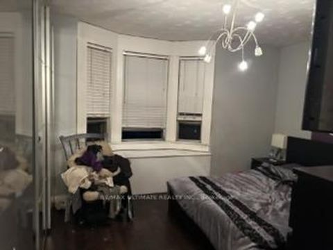 Photo 20 at 31 St. Clair Gardens, Davenport, Toronto