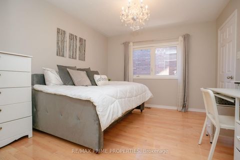 Photo 32 at 54 Vitlor Drive, Oak Ridges, Richmond Hill Photo 32 at 54 Vitlor Drive, Oak Ridges, Richmond Hill