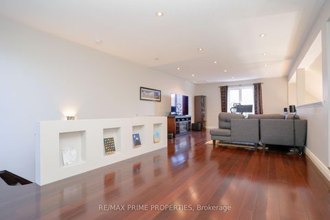 Photo 35 at 54 Vitlor Drive, Oak Ridges, Richmond Hill