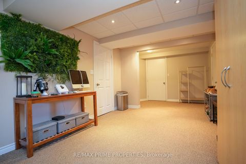 Photo 39 at 54 Vitlor Drive, Oak Ridges, Richmond Hill