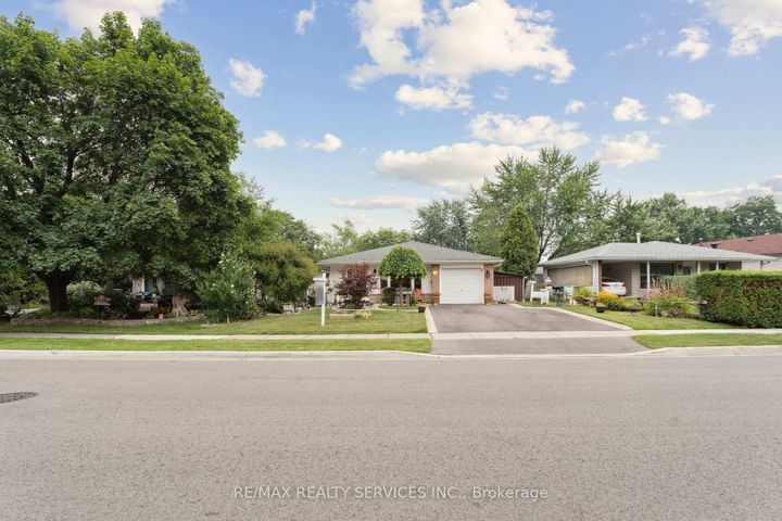 Photo 4 at 263 Bartley Bull Parkway, Brampton East, Brampton