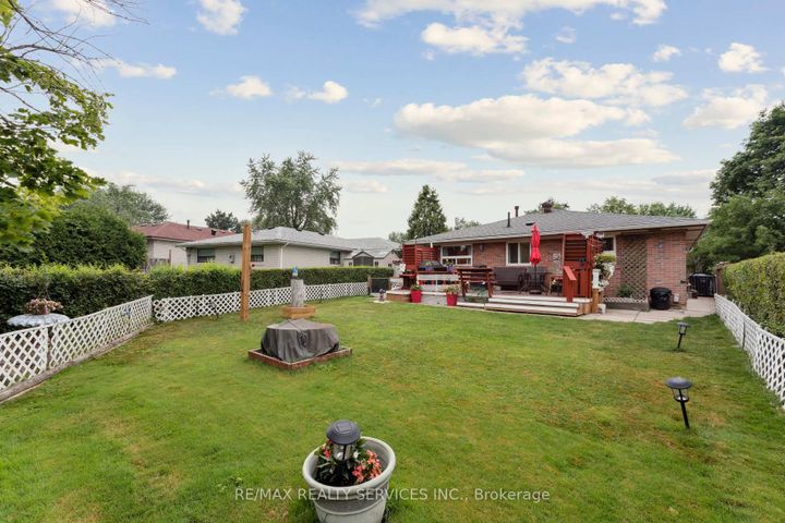 Photo 27 at 263 Bartley Bull Parkway, Brampton East, Brampton