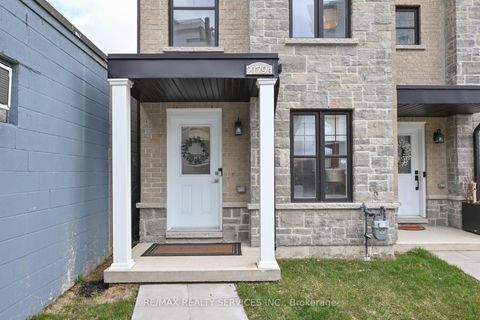 Photo 1 at 7 - 2179C Weston Road, Weston, Toronto