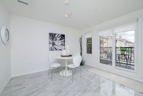Photo 11 at 7 - 2179C Weston Road, Weston, Toronto