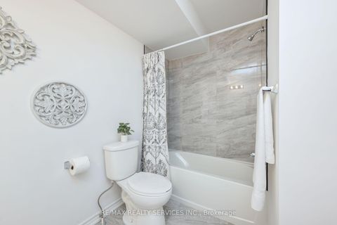 Photo 24 at 7 - 2179C Weston Road, Weston, Toronto
