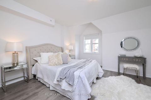 Photo 25 at 7 - 2179C Weston Road, Weston, Toronto