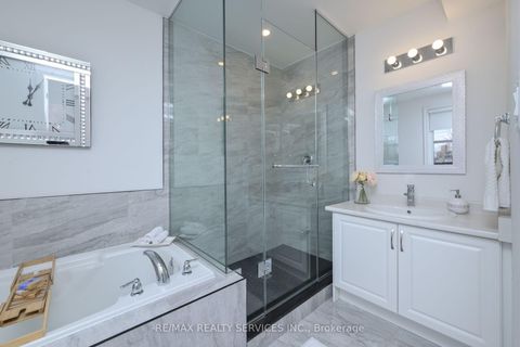 Photo 28 at 7 - 2179C Weston Road, Weston, Toronto