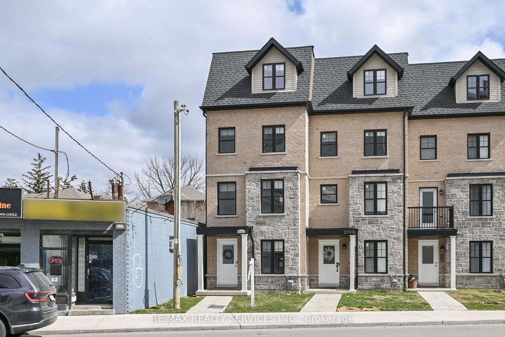 7 - 2179C Weston Road, Weston, Toronto 