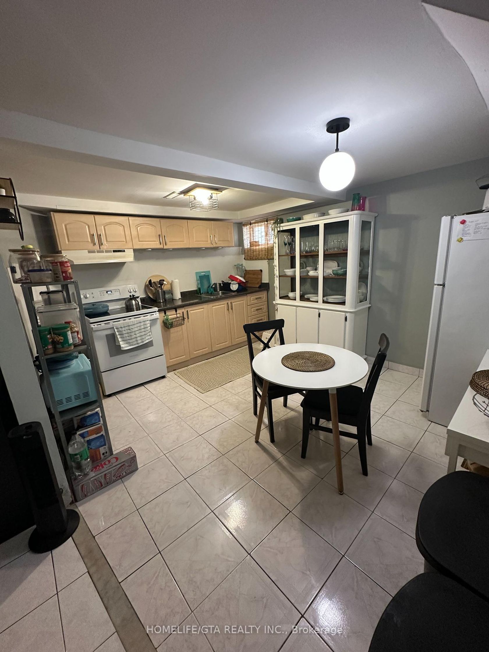 10 Crow Trail, Malvern, Toronto by Loree Meneguzzi Real Estate 10 Crow Trail, Malvern, Toronto