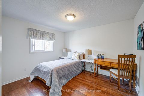 Photo 32 at 58 Milldock Drive, Rouge E10, Toronto