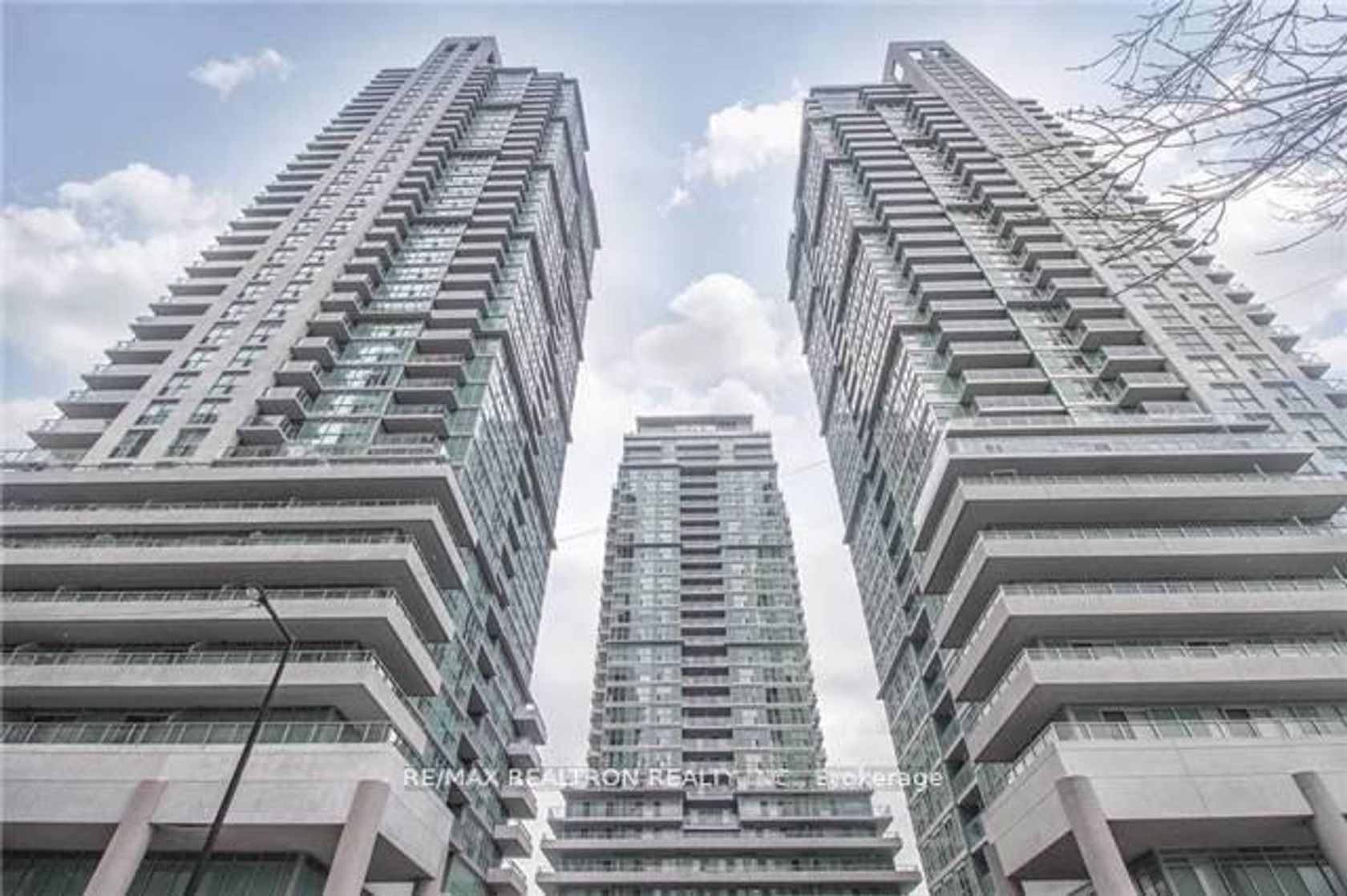 1602 - 60 Town Centre Court, Bendale, Toronto by Loree Meneguzzi Real Estate 1602 - 60 Town Centre Court, Bendale, Toronto