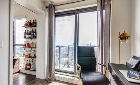 Photo 8 at 4005 - 159 Dundas Street E, Yonge Corridor, Toronto Photo 8 at 4005 - 159 Dundas Street E, Yonge Corridor, Toronto