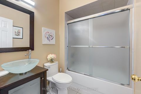 Photo 21 at 148 Solway Avenue, Maple, Vaughan