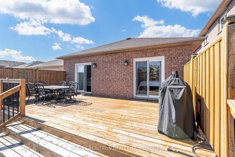 Photo 37 at 148 Solway Avenue, Maple, Vaughan