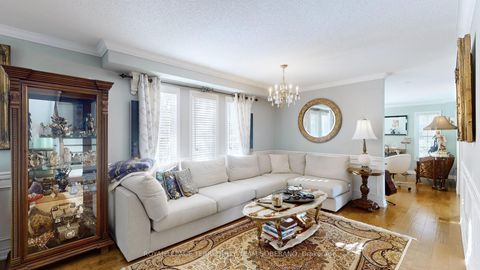 Photo 3 at 90 Vanguard Road, Patterson, Vaughan