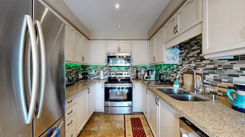 Photo 7 at 90 Vanguard Road, Patterson, Vaughan