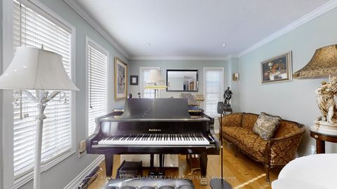 Photo 14 at 90 Vanguard Road, Patterson, Vaughan