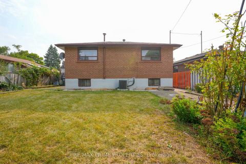 Photo 43 at 81 Silverstone Drive, Jamestown, Toronto