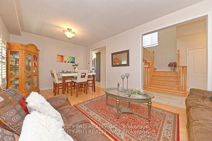 Photo 4 at 7302 Rosehurst Drive, Lisgar, Mississauga