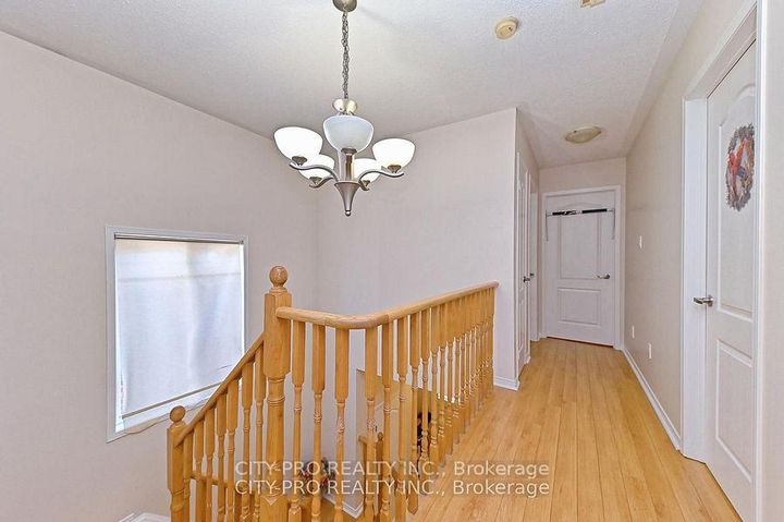 Photo 23 at 7302 Rosehurst Drive, Lisgar, Mississauga