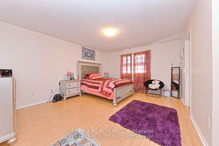 Photo 28 at 7302 Rosehurst Drive, Lisgar, Mississauga