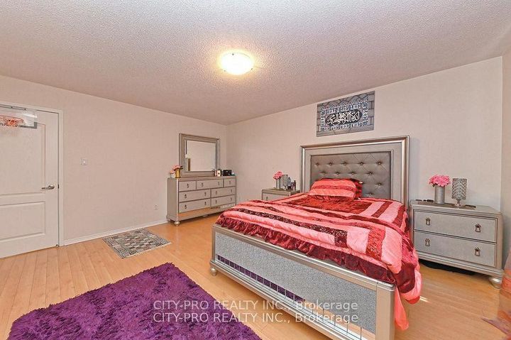 Photo 30 at 7302 Rosehurst Drive, Lisgar, Mississauga